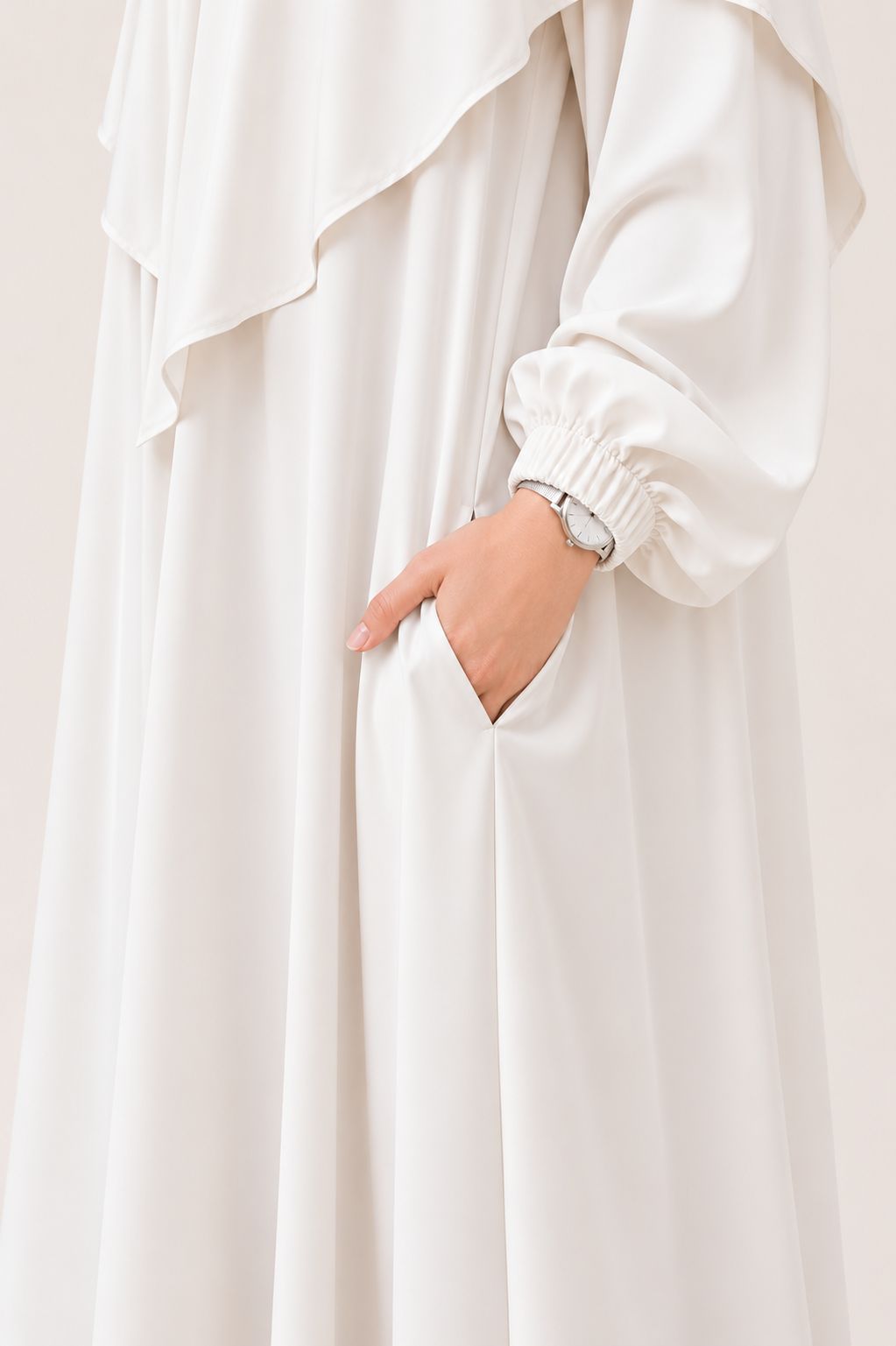Hur Abaya - حور عباية